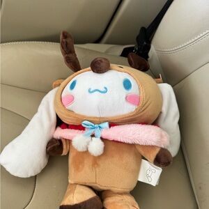 Cinnamon roll reindeer animated plush